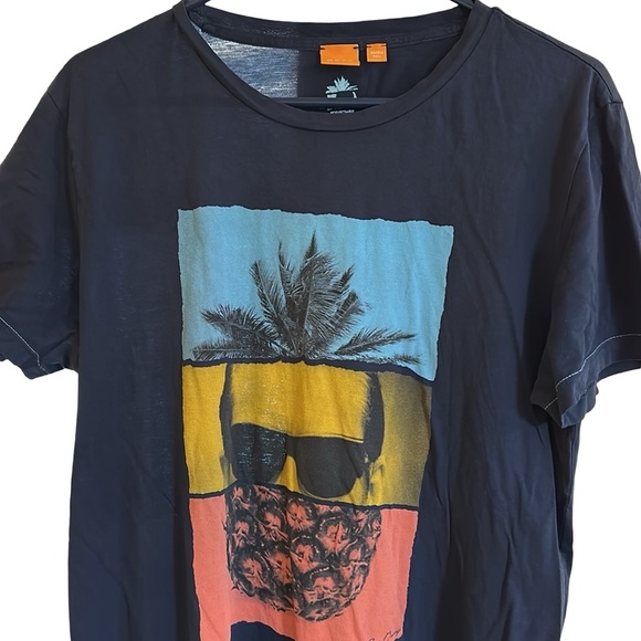 Boss Hugo Boss Orange Graphic Navy Blue Tshirt Size Large - Picture 2 of 4
